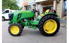 Минитрактор John Deere 3028 Минитрактор John Deere 3028